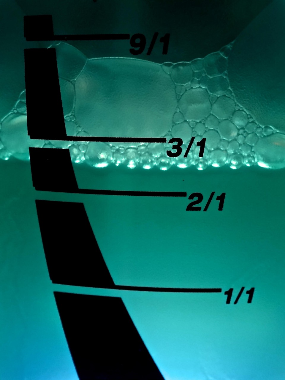 water level indicator, liquid, advertisement, water bubbles, foam, green